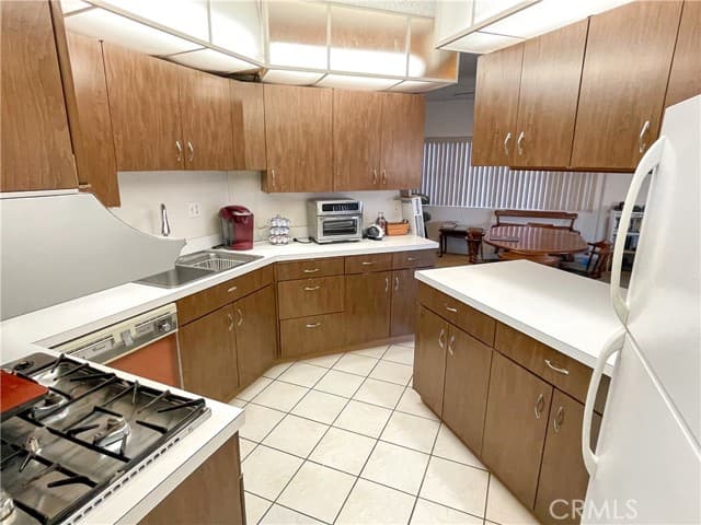1323 N Spurgeon Street 6, Santa Ana, CA 92701